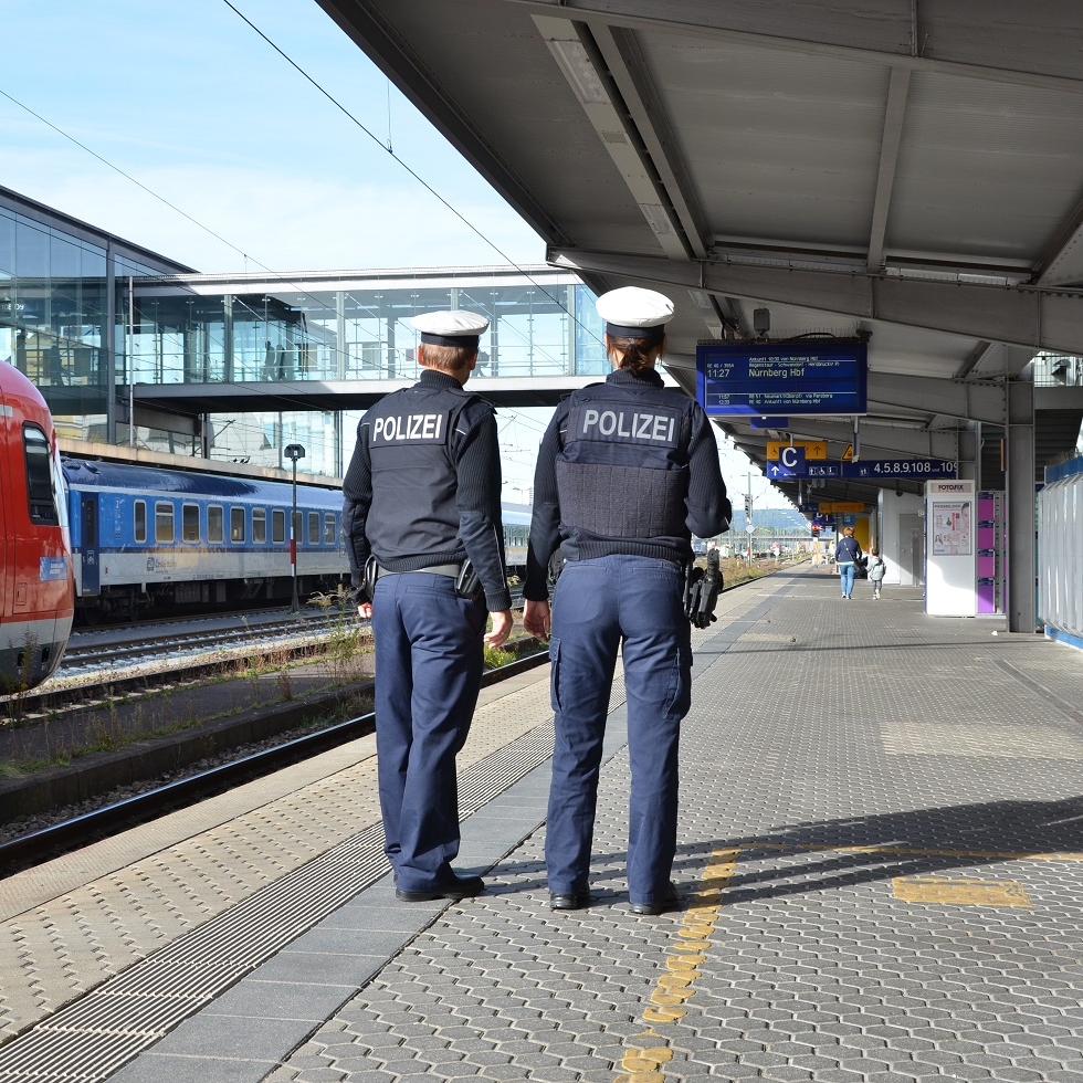 Nachgefragt | Massenschlägerei am Regensburger Hauptbahnhof – dabei: ein wehrfähiger Ukrainer