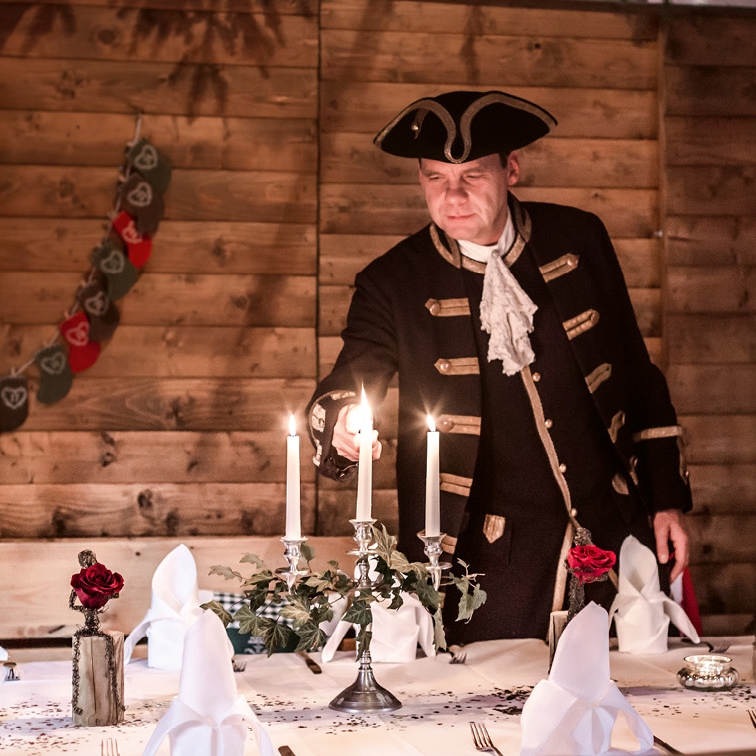 Romantischer Weihnachtsmarkt 2025 | Exklusive Weihnachtsfeiern