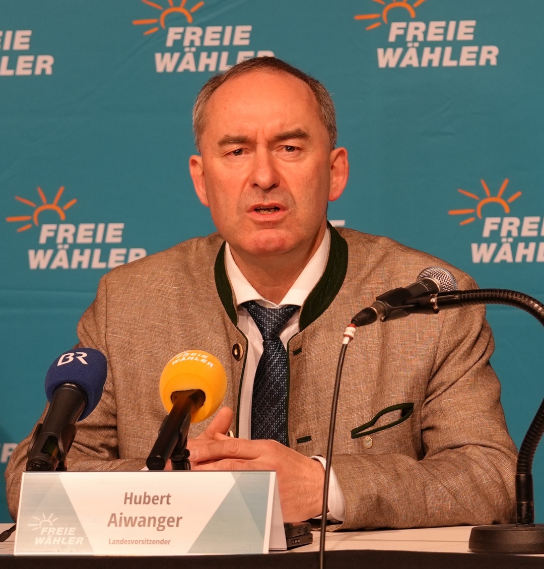 Meldung | Aiwanger: Wahlrecht nur mit deutschem Pass