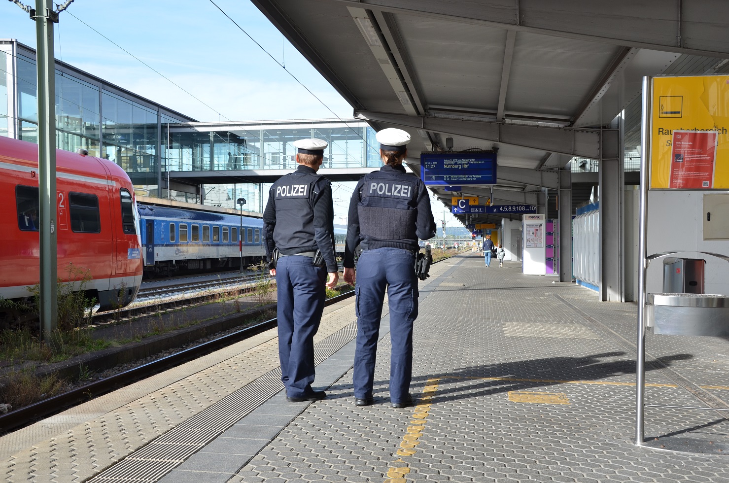 Aus bayerischen Polizeiberichten | Gesuchter Bulgare von Super-Recognizer am Regensburger Hauptbahnhof erkannt